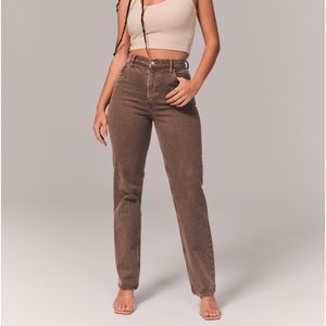 NWOT Abercrombie & Fitch Curve Love 90s Straight Ultra High Rise Jeans